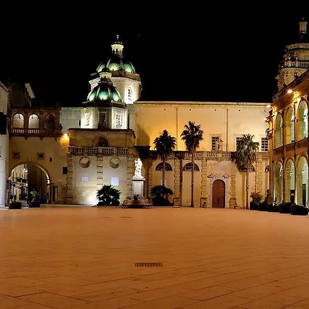 Casa Del Satiro *